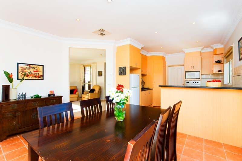 17 Joffre Street, RESERVOIR VIC 3073, Reservoir - Thumbnail 4
