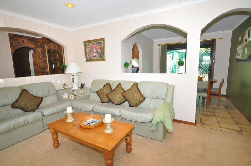 12 Vitana Court, CRAIGMORE SA 5114, Craigmore - Thumbnail 3