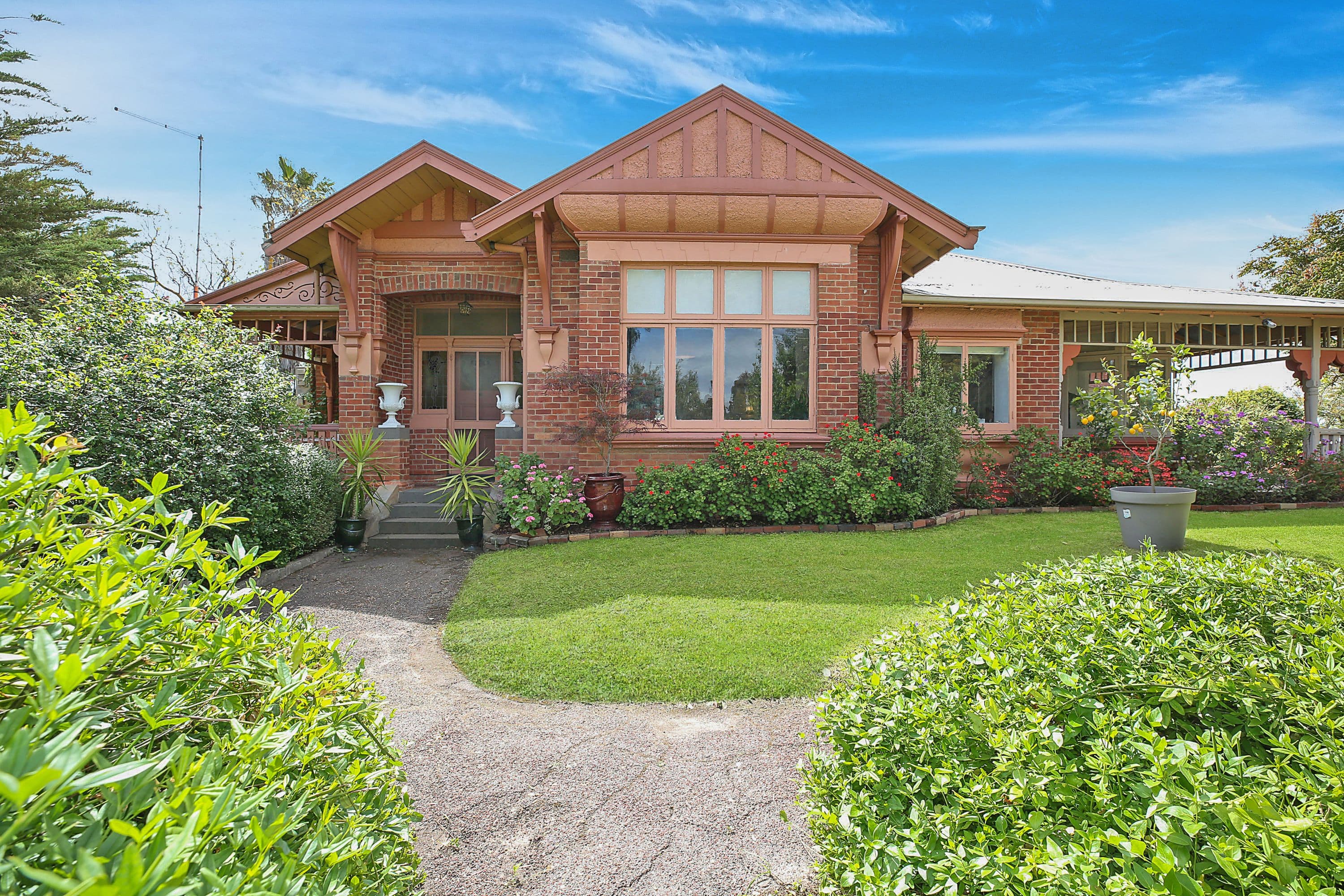 1 Albert Street, St Arnaud VIC 3478, St Arnaud - Image 1