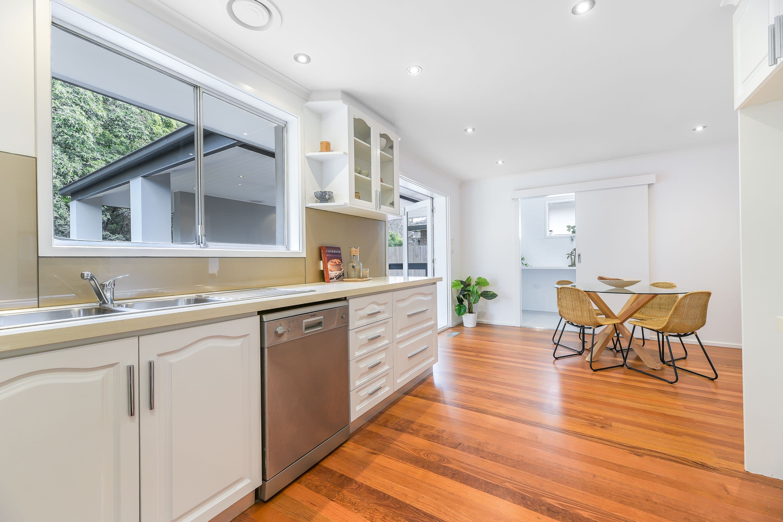 59 Threadbow Crescent, Wheelers Hill VIC 3150, Wheelers Hill - Thumbnail 5