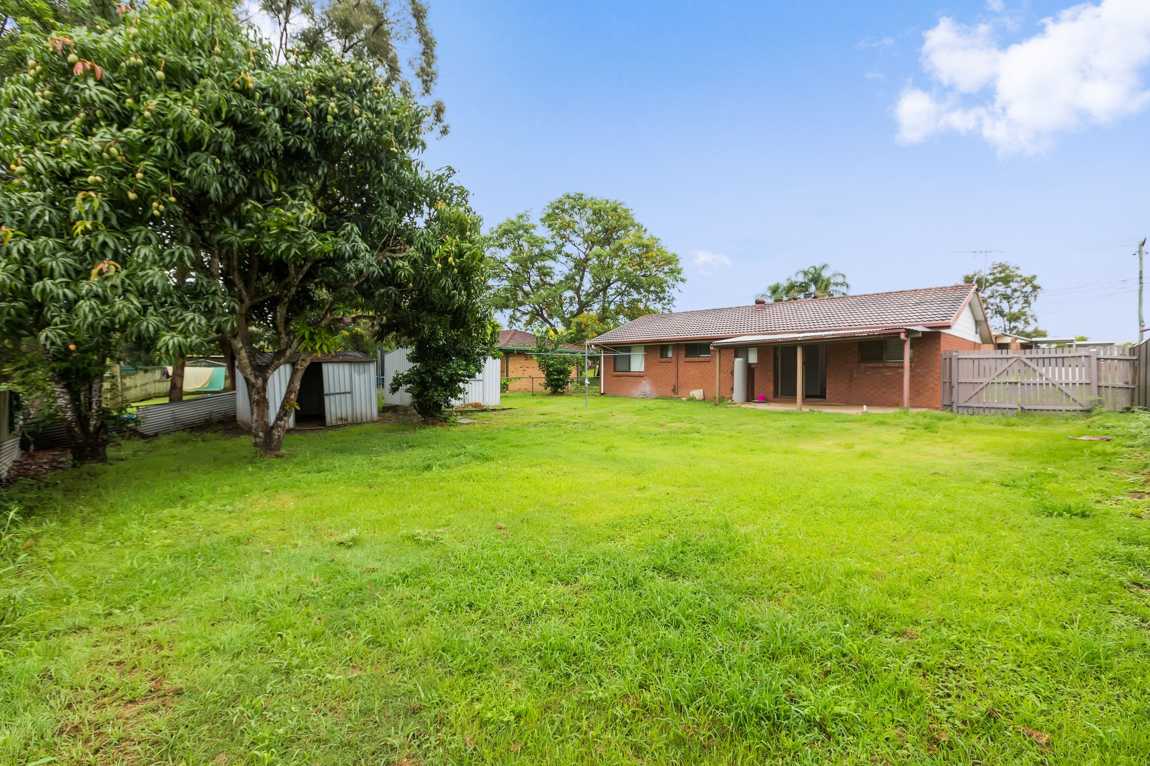 11 Ellington Street, Browns Plains QLD 4118, Browns Plains - Thumbnail 2