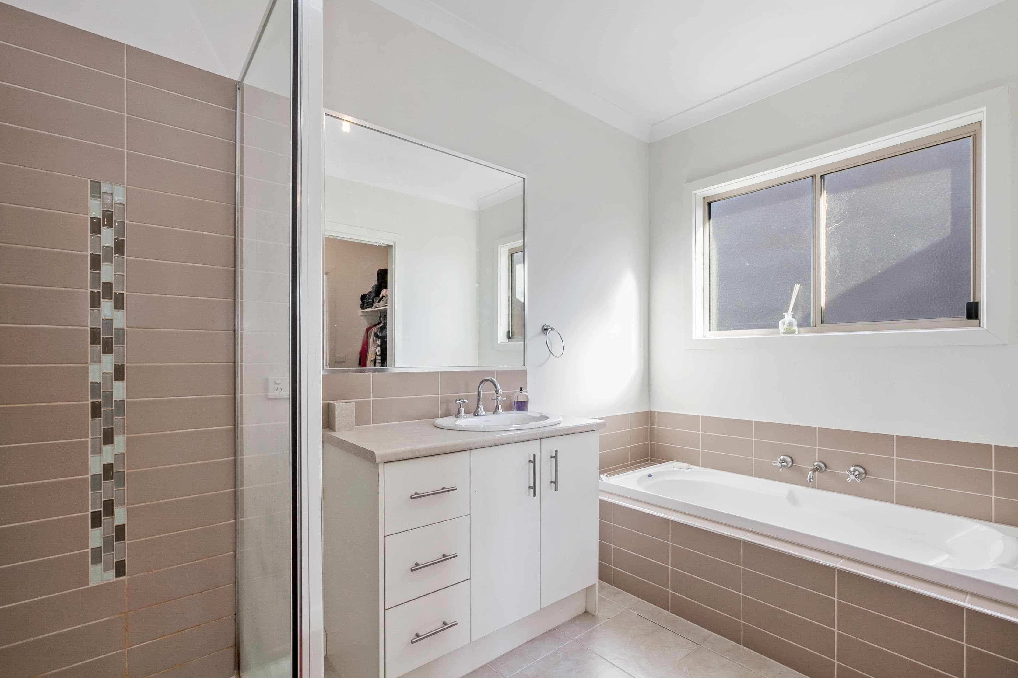 309 McDonalds Road, Epping VIC 3076, Epping - Thumbnail 5