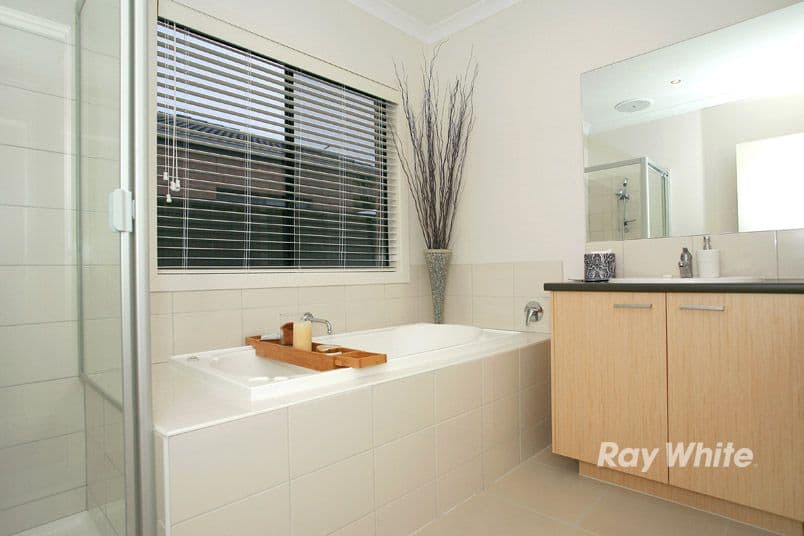 9 Abrus Circuit, CRANBOURNE NORTH VIC 3977, Cranbourne North - Thumbnail 5