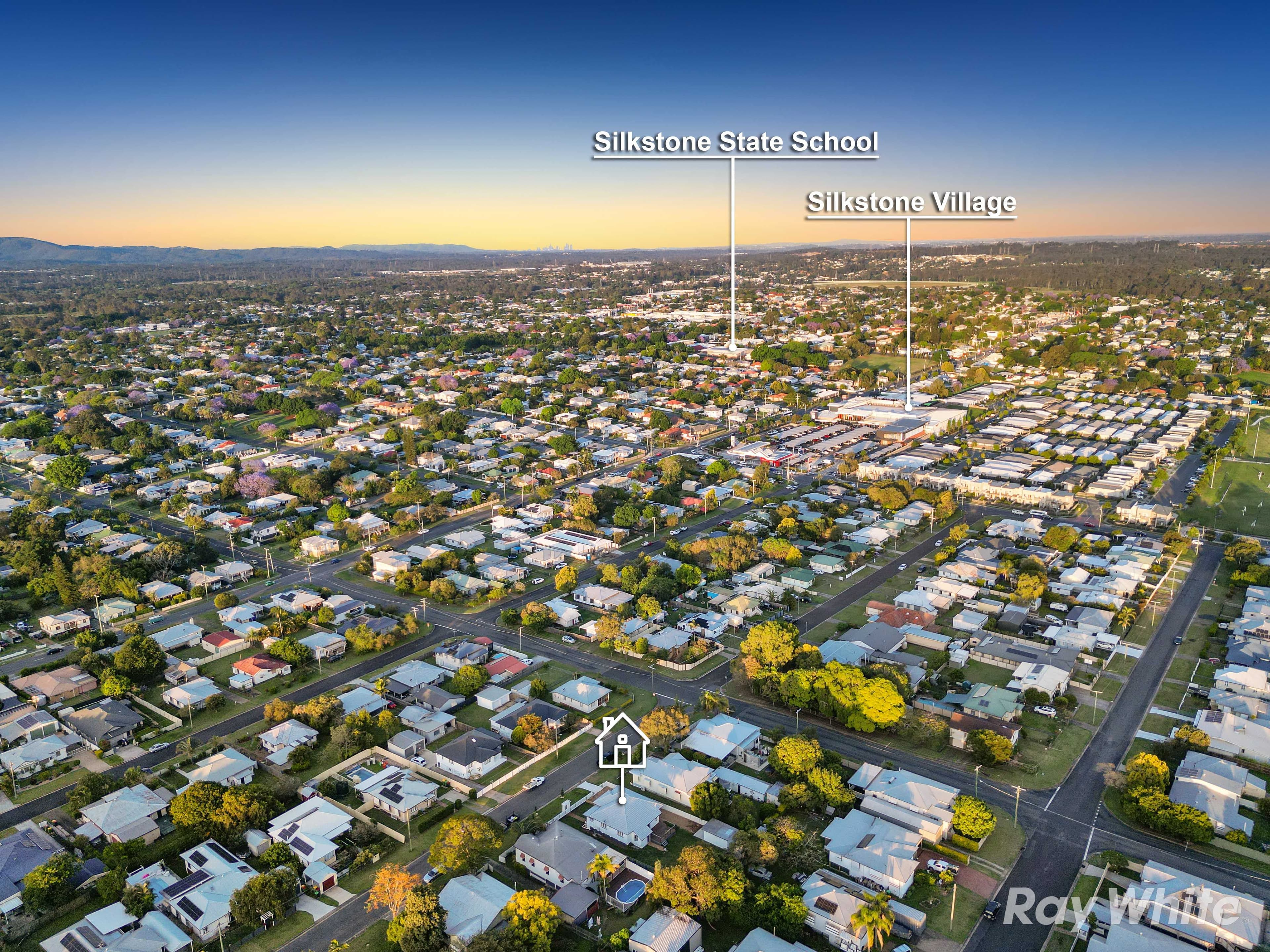 15 Stuart Street, Eastern Heights QLD 4305, Eastern Heights - Thumbnail 3