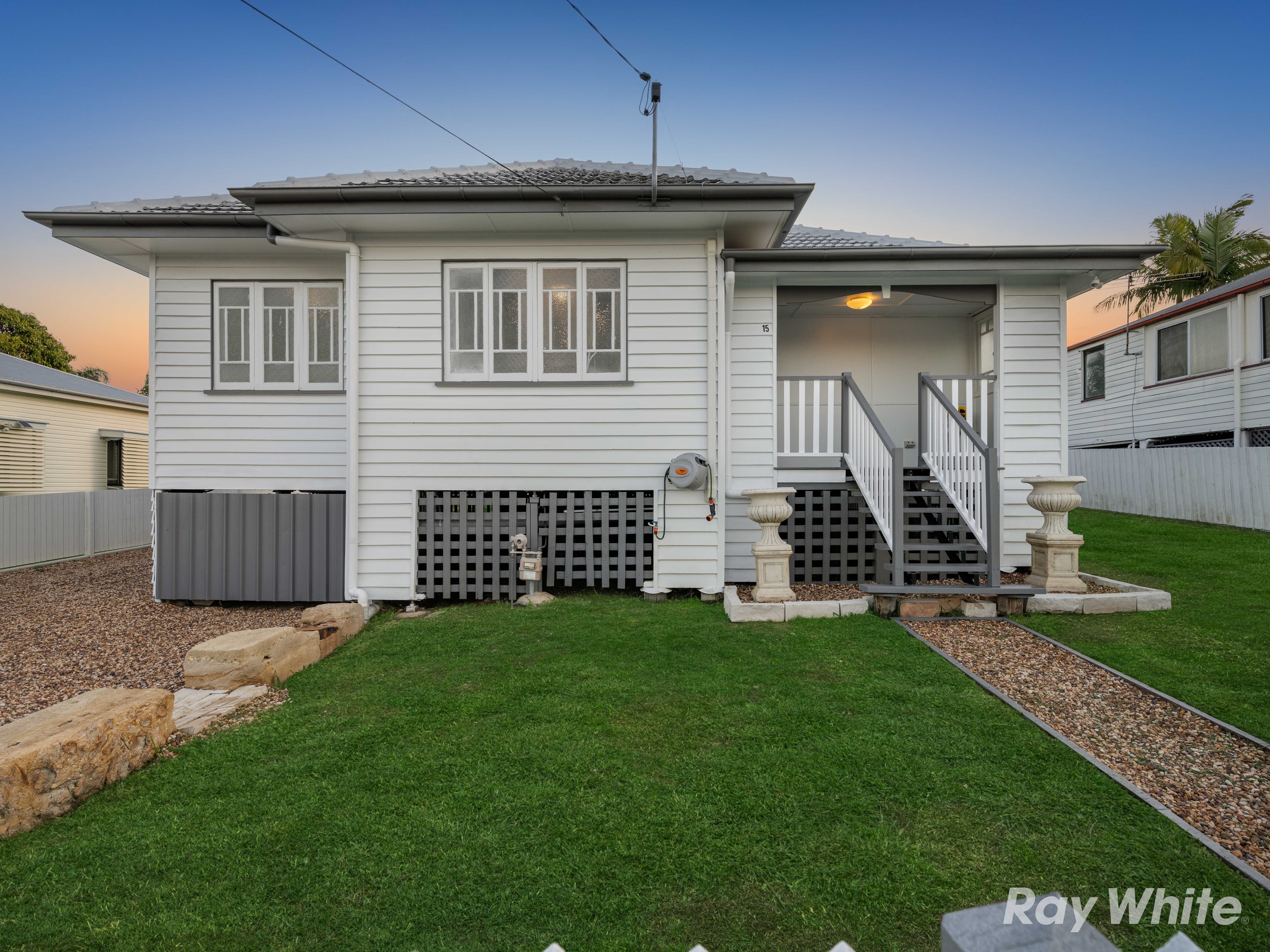 15 Stuart Street, Eastern Heights QLD 4305, Eastern Heights - Thumbnail 4