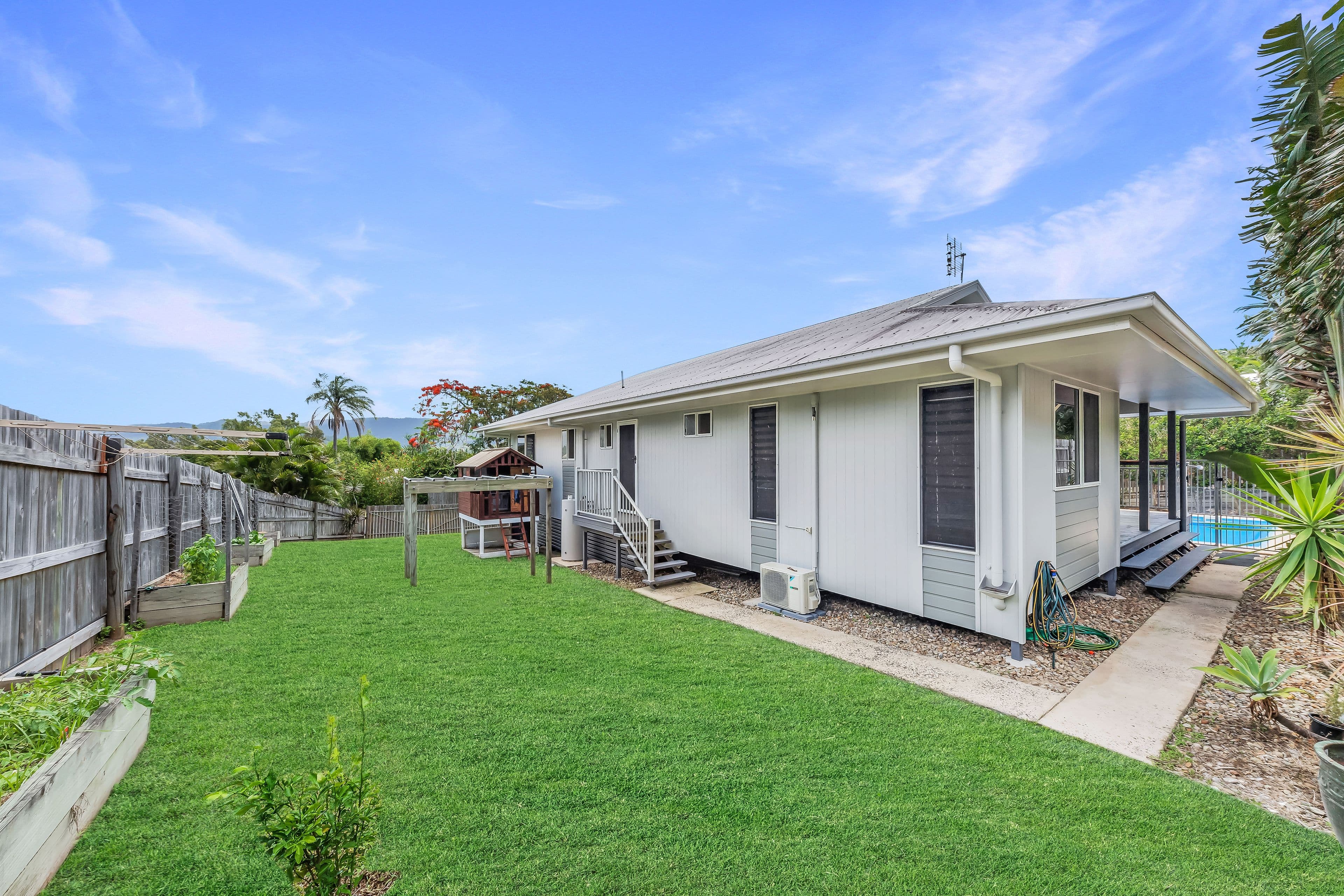77 Country Road, Cannonvale QLD 4802, Cannonvale - Thumbnail 5