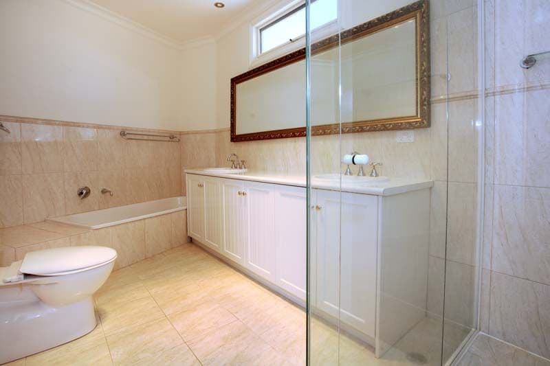 16  Warburton Road, CAMBERWELL VIC 3124, Camberwell - Thumbnail 4