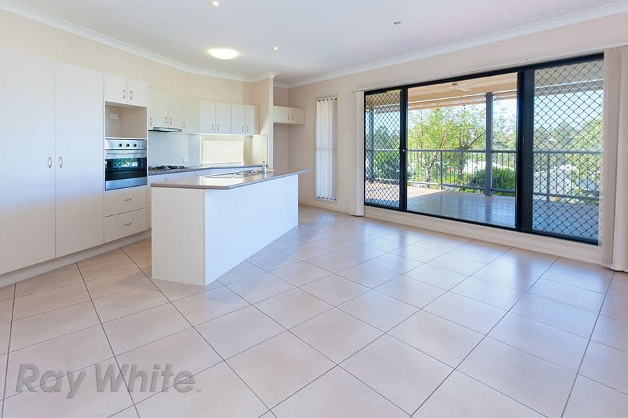 32 Emerald Crescent, SPRINGFIELD QLD 4300, Springfield - Thumbnail 2
