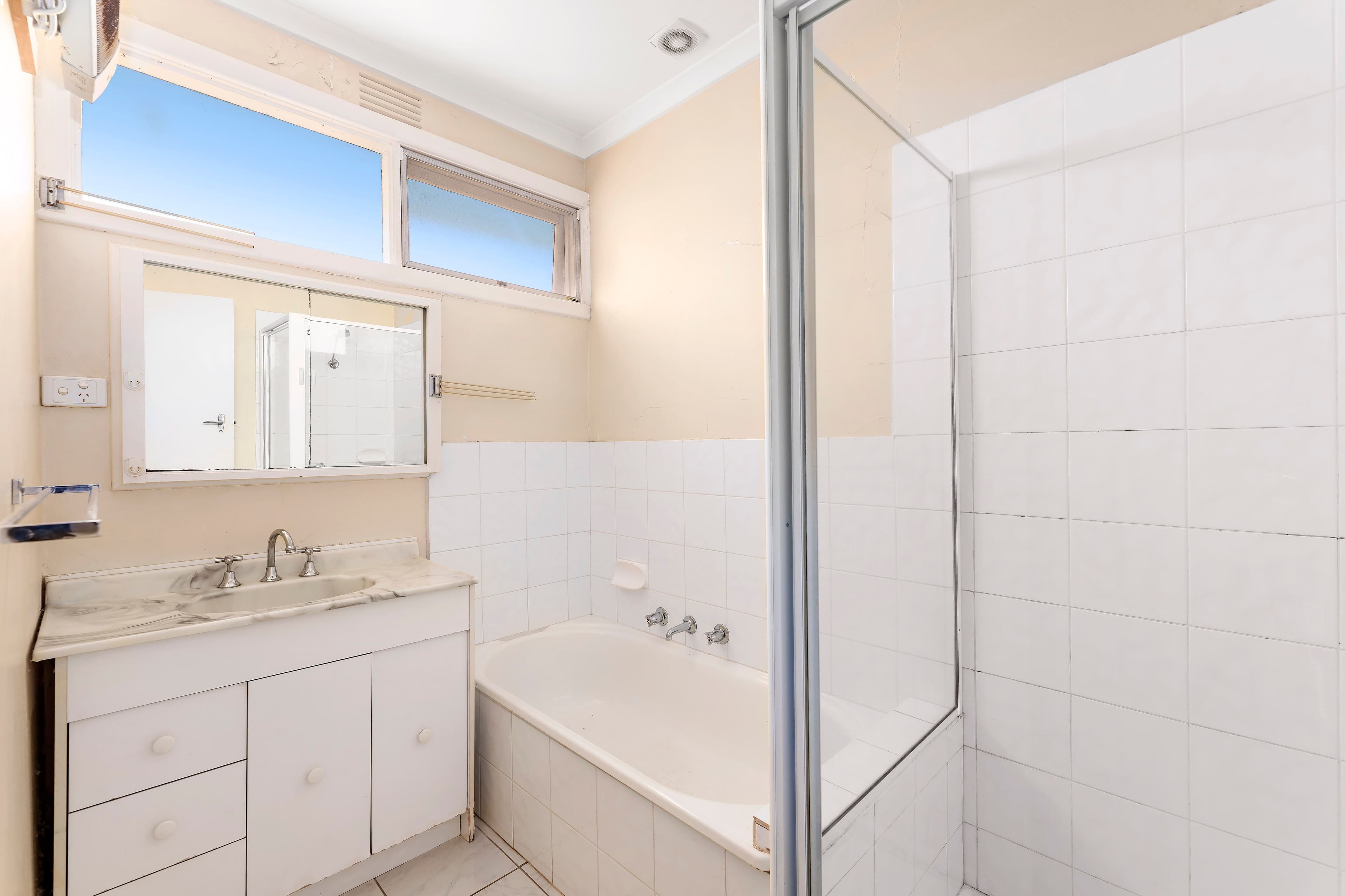 18 Gladesville Drive, Bentleigh East VIC 3165, Bentleigh East - Thumbnail 8