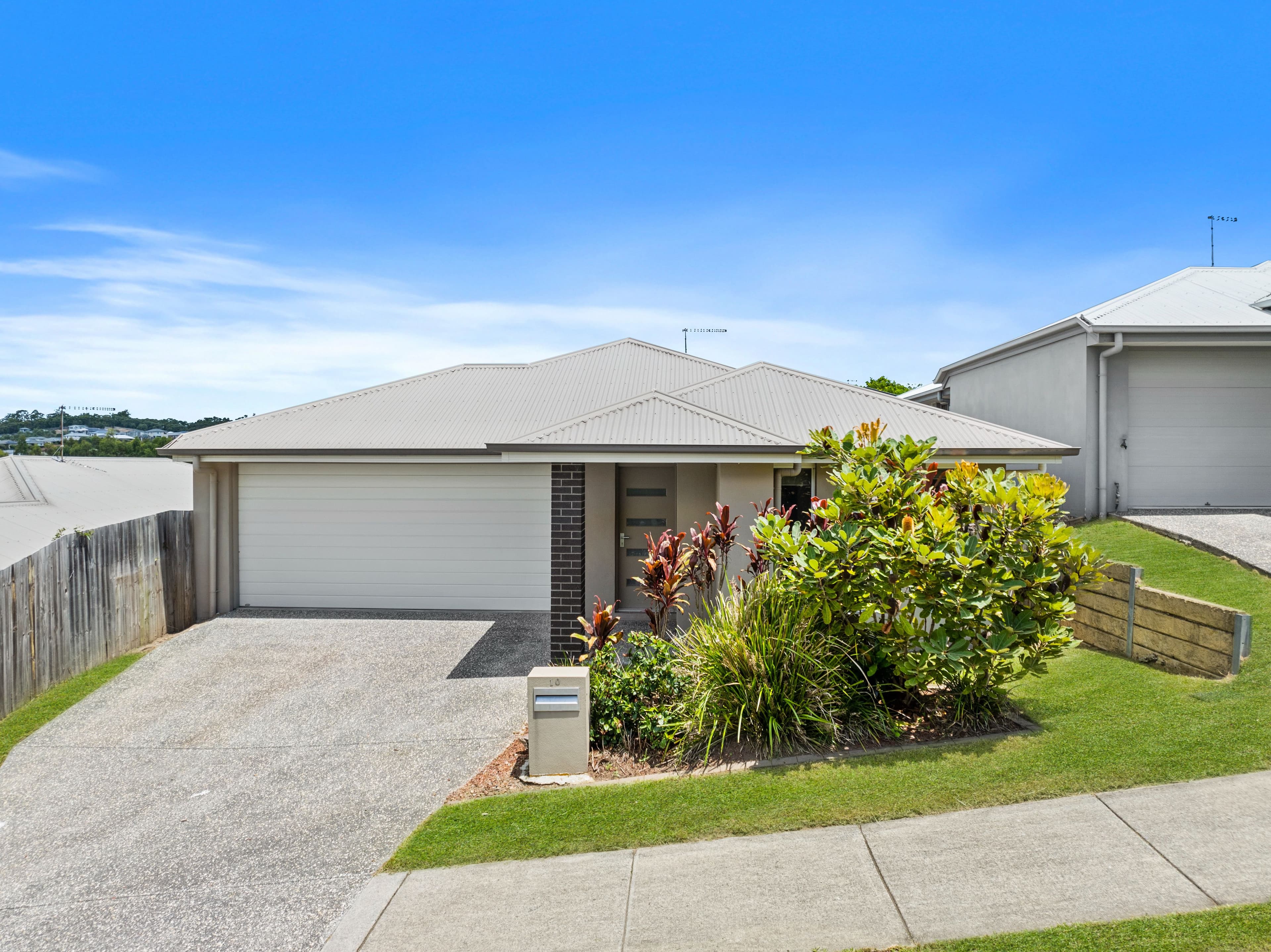 10 Prince George Street, Holmview QLD 4207, Holmview - Image 1