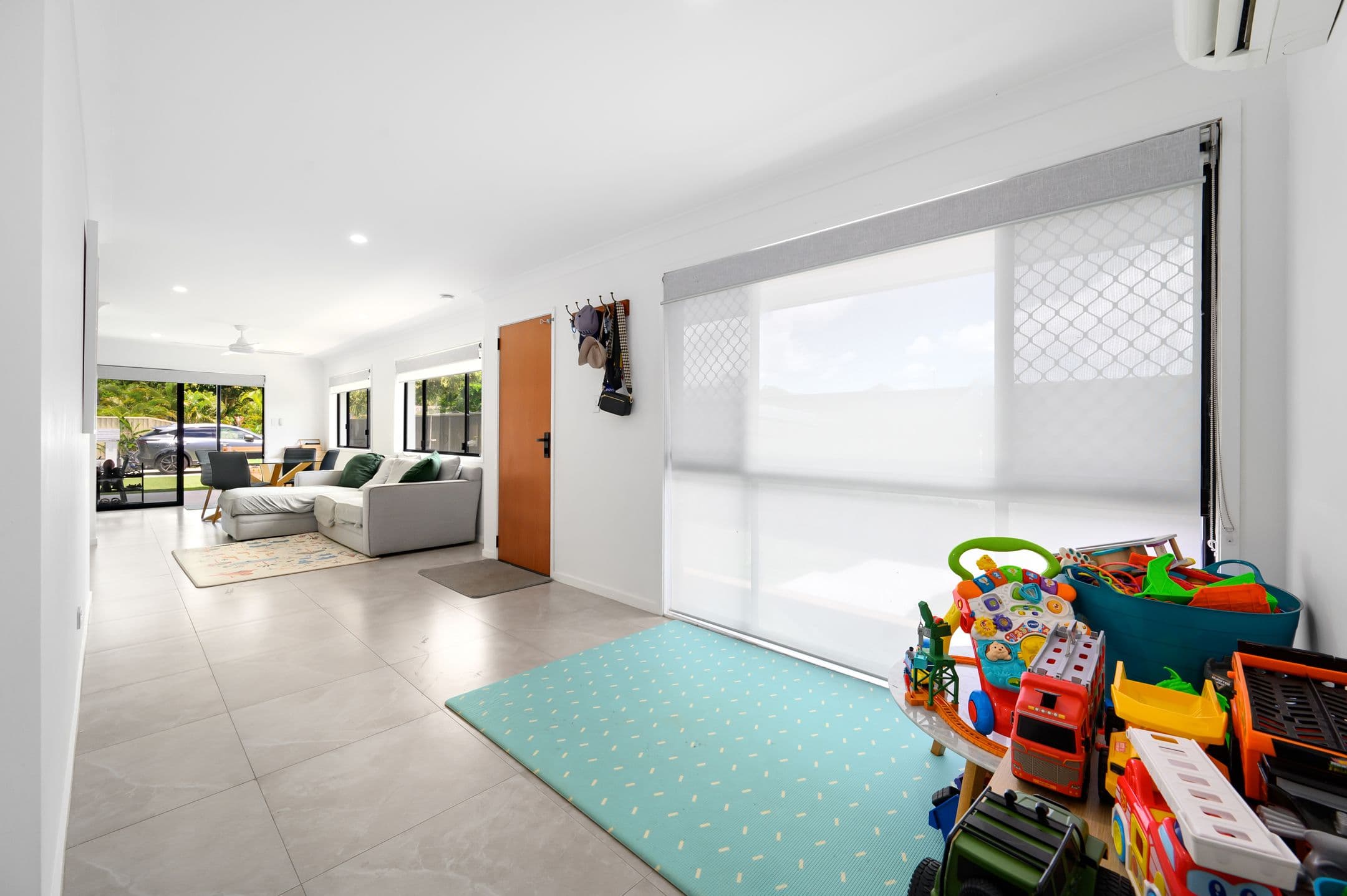 2 Chiba Street, Coombabah QLD 4216, Coombabah - Thumbnail 4