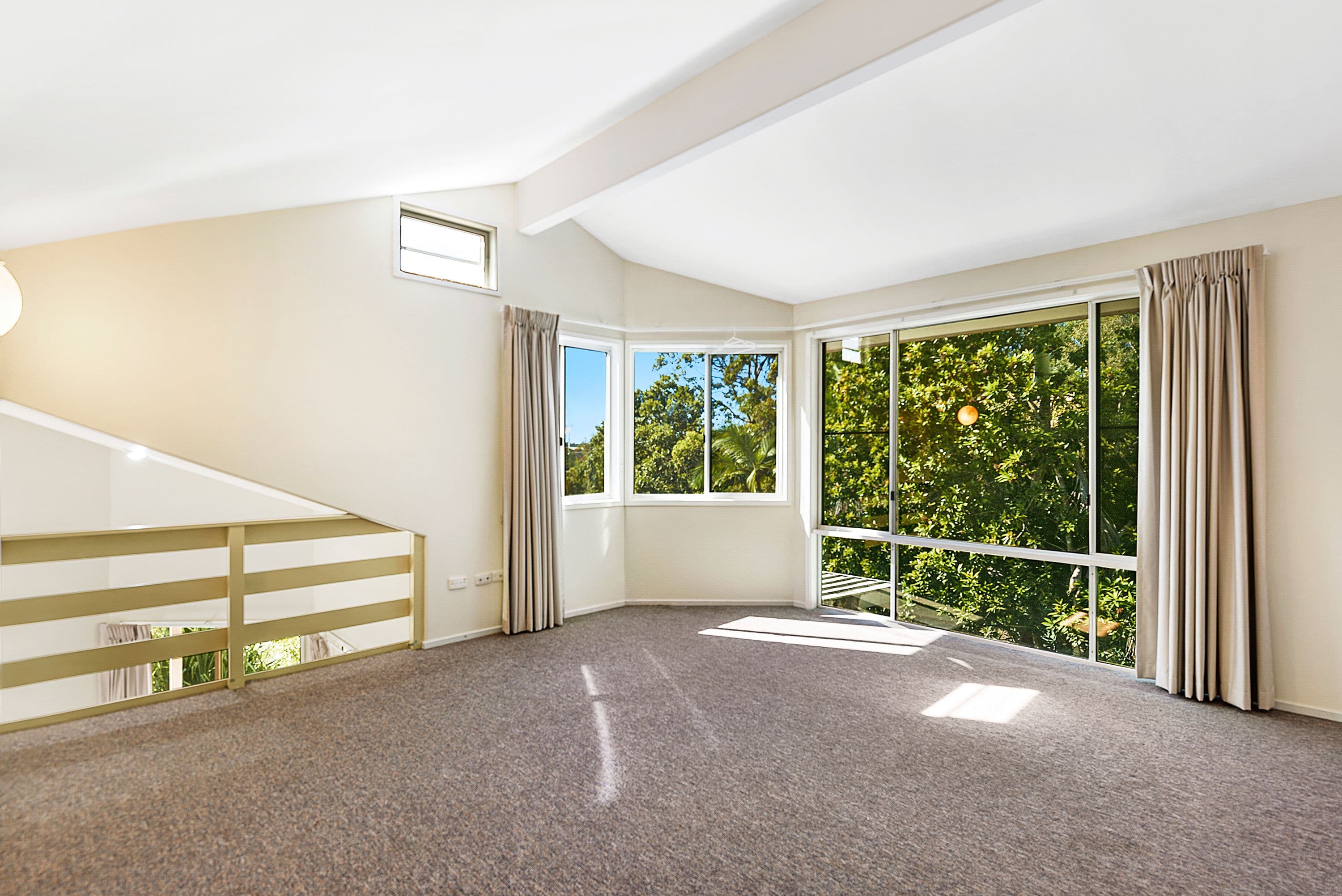 22 Amethyst Court, Carrara QLD 4211, Carrara - Thumbnail 6