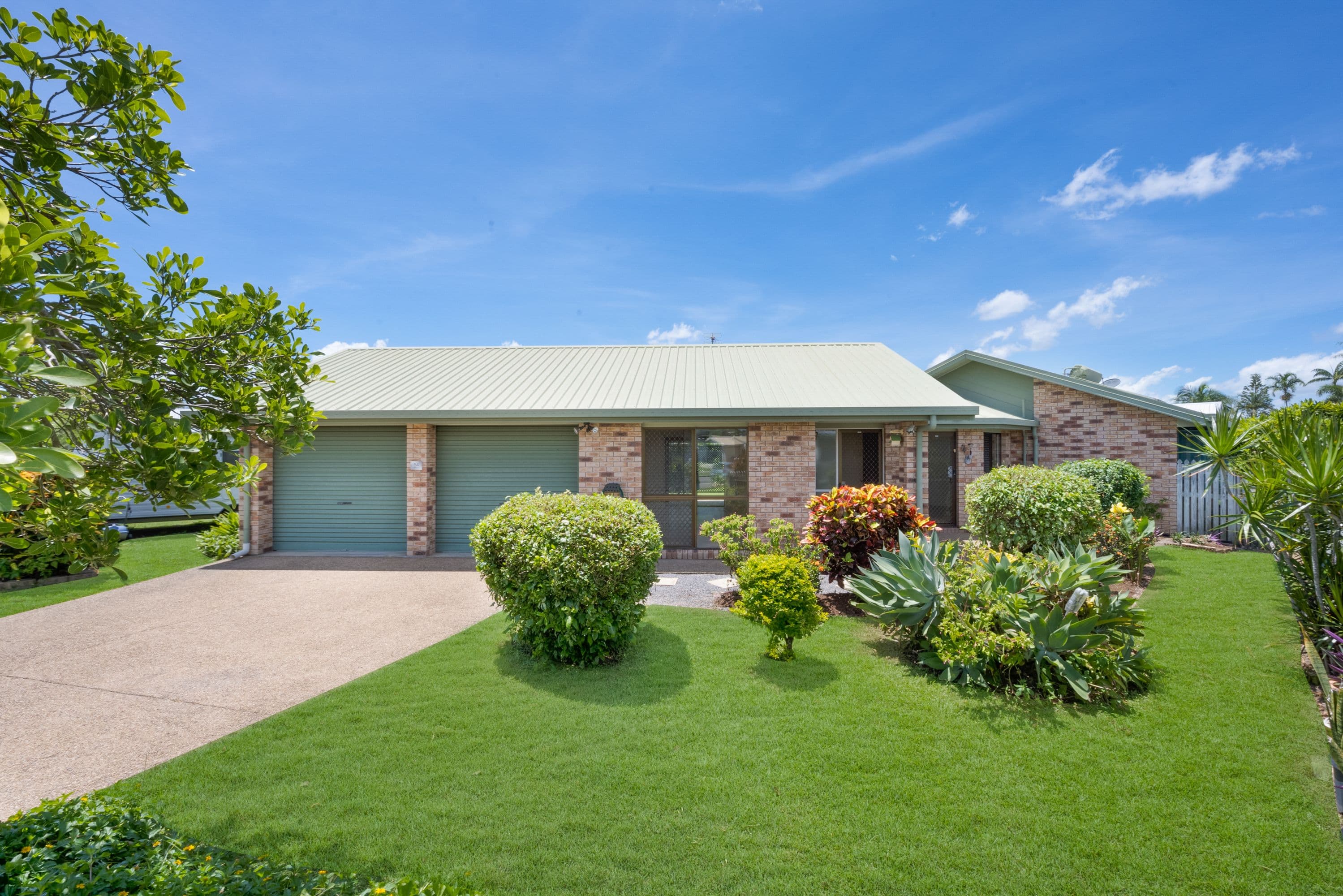 54 Burnda Street, Kirwan QLD 4817, Kirwan - Image 1