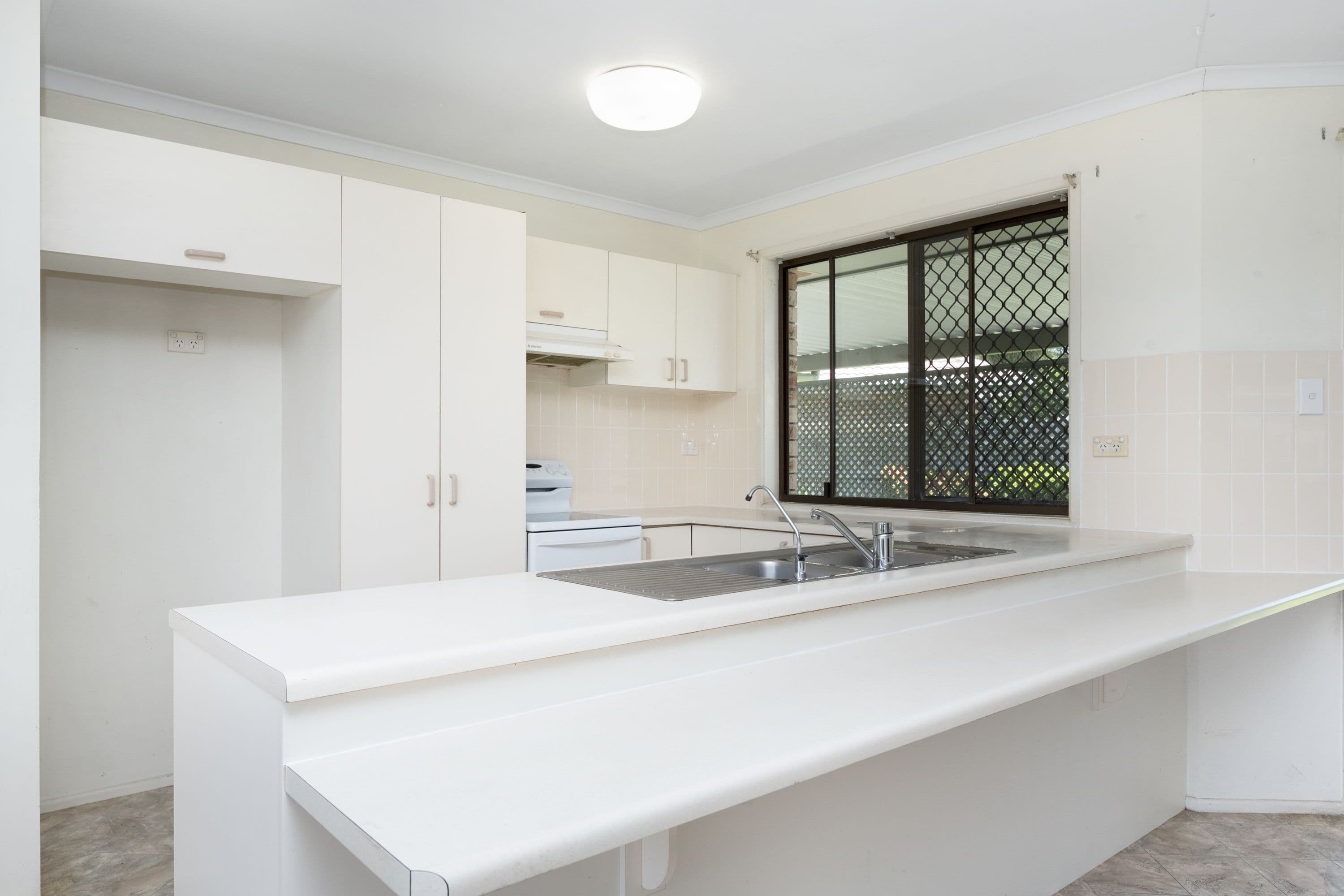 54 Burnda Street, Kirwan QLD 4817, Kirwan - Thumbnail 4