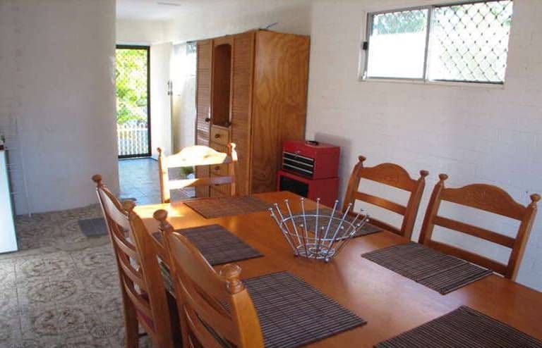 34 Amanda Street, ROCHEDALE SOUTH QLD 4123, Rochedale South - Thumbnail 3