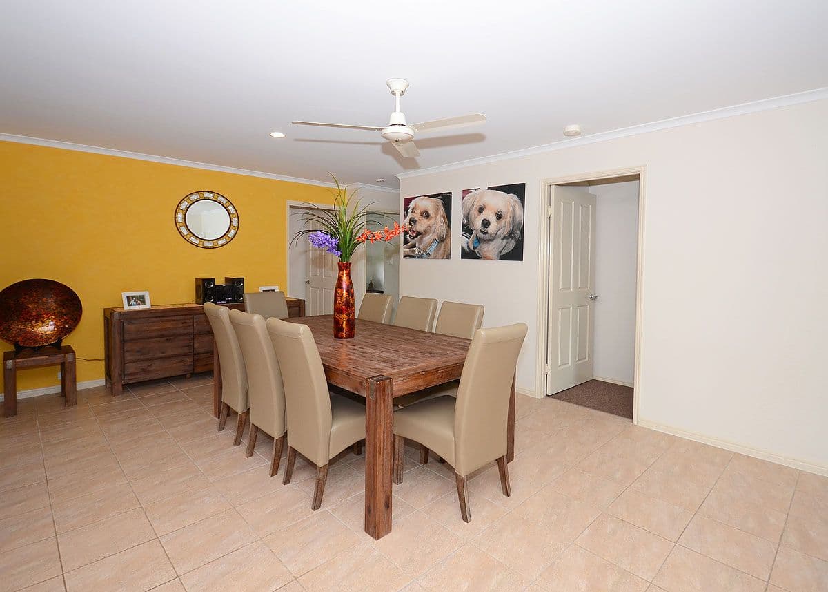 8 Phar Lap Court, POINT VERNON QLD 4655, Point Vernon - Thumbnail 6