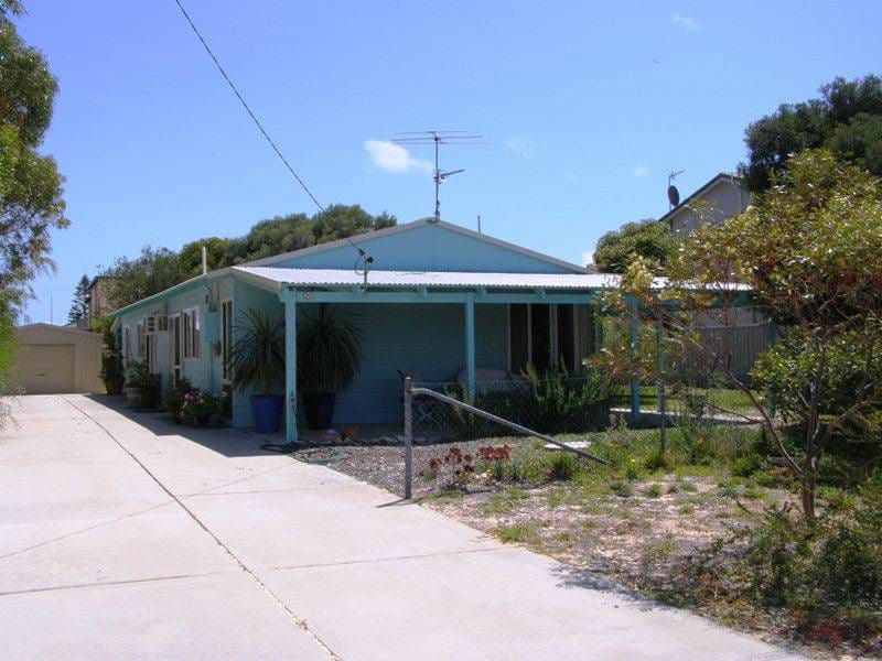 8 Beacon Road, LANCELIN WA 6044, Lancelin - Image 1