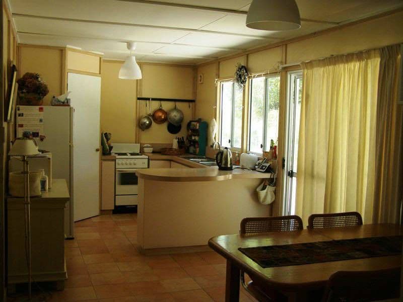 8 Beacon Road, LANCELIN WA 6044, Lancelin - Thumbnail 2