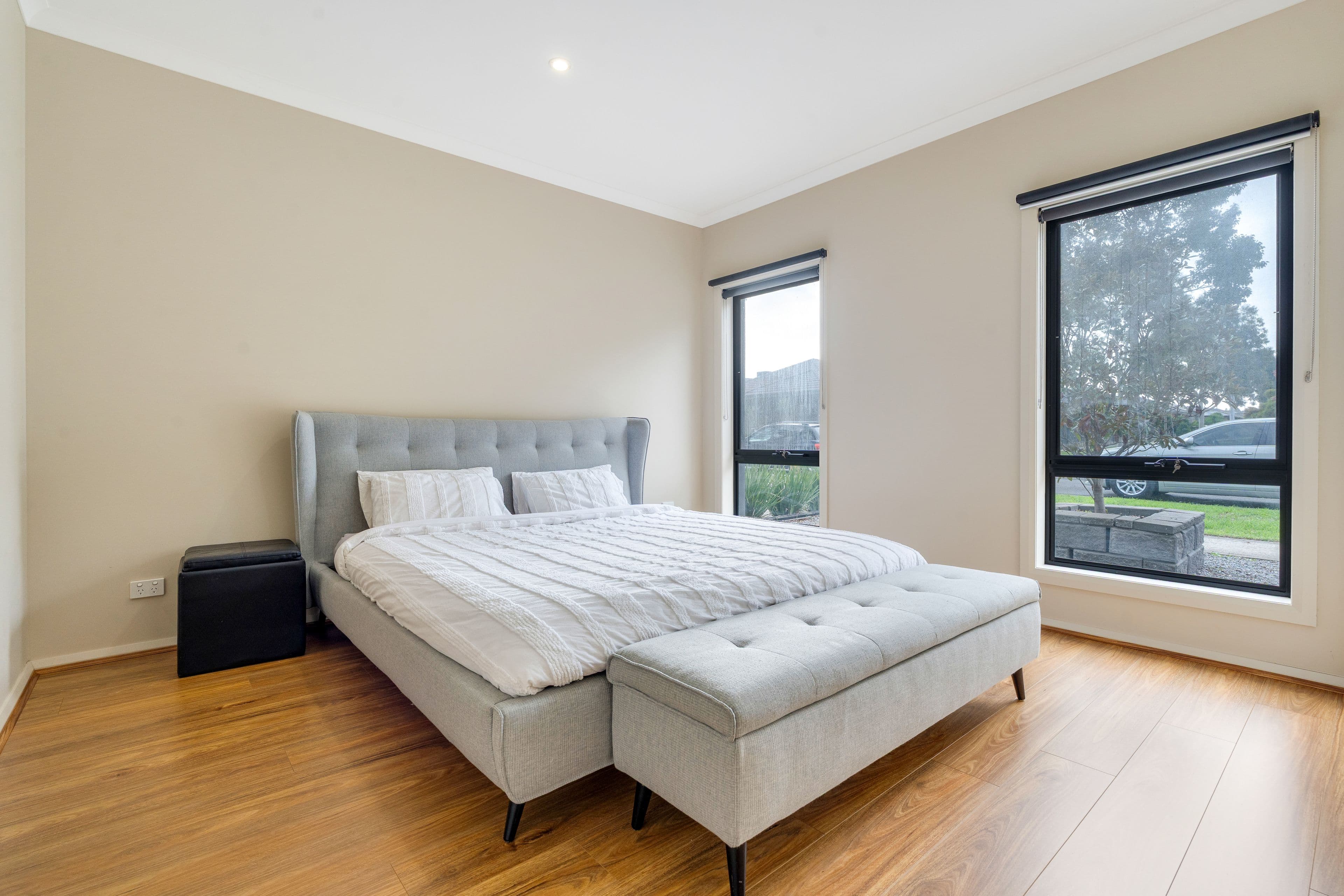 11 Moor Park Drive, Craigieburn VIC 3064, Craigieburn - Thumbnail 2