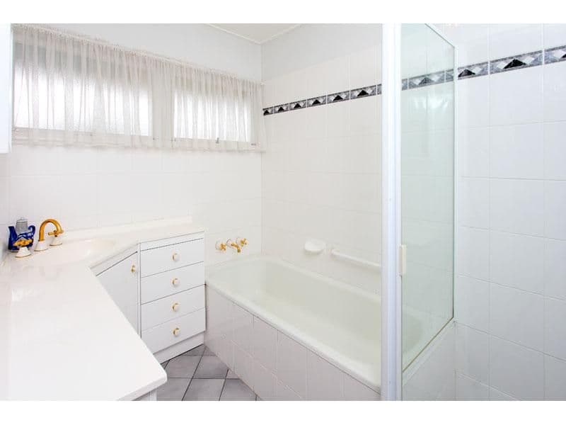 88 Kenmore Road, KENMORE QLD 4069, Kenmore - Thumbnail 6