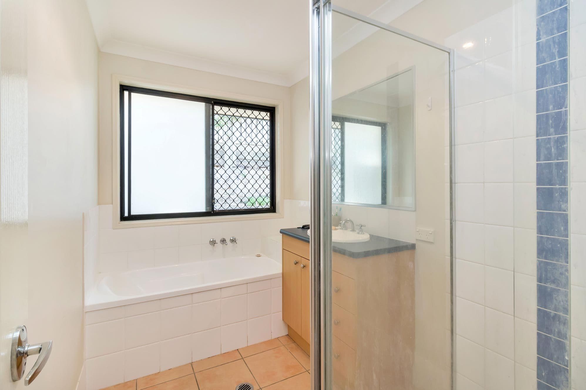 20 Glasswing Drive, Upper Coomera QLD 4209, Upper Coomera - Thumbnail 7