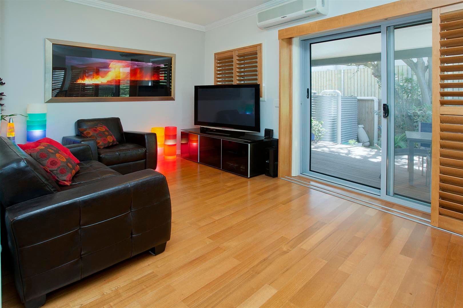 27 Birdwood Road, HOLLAND PARK WEST QLD 4121, Holland Park West - Thumbnail 3