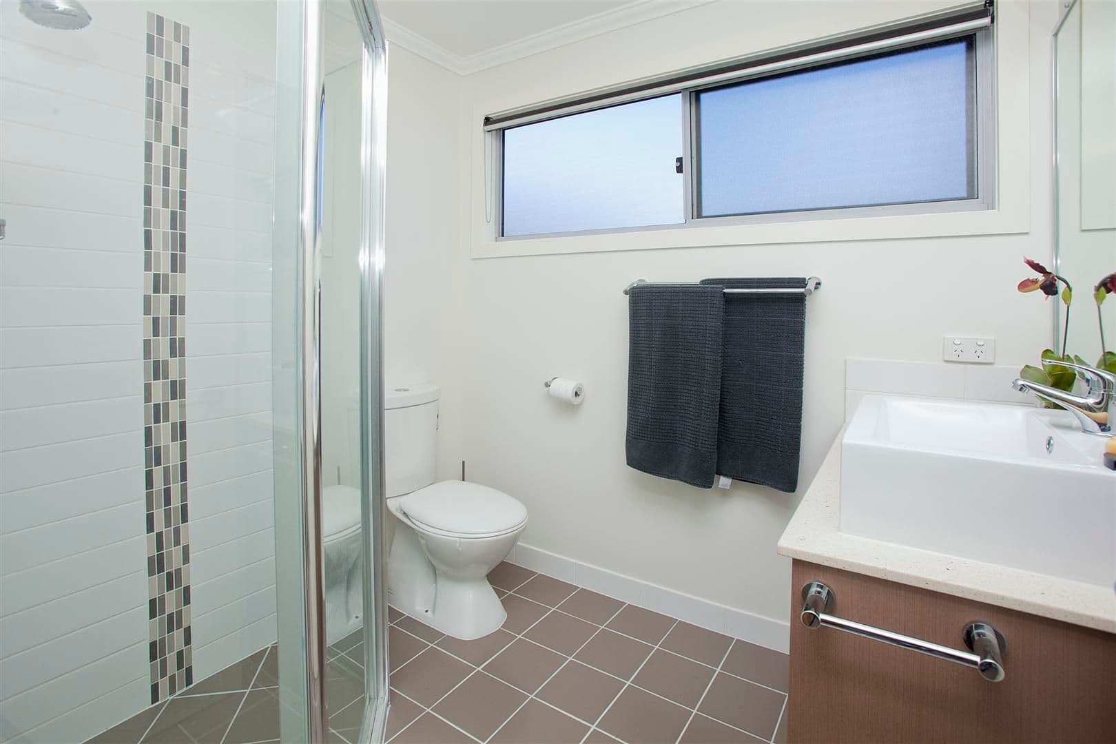 27 Birdwood Road, HOLLAND PARK WEST QLD 4121, Holland Park West - Thumbnail 6