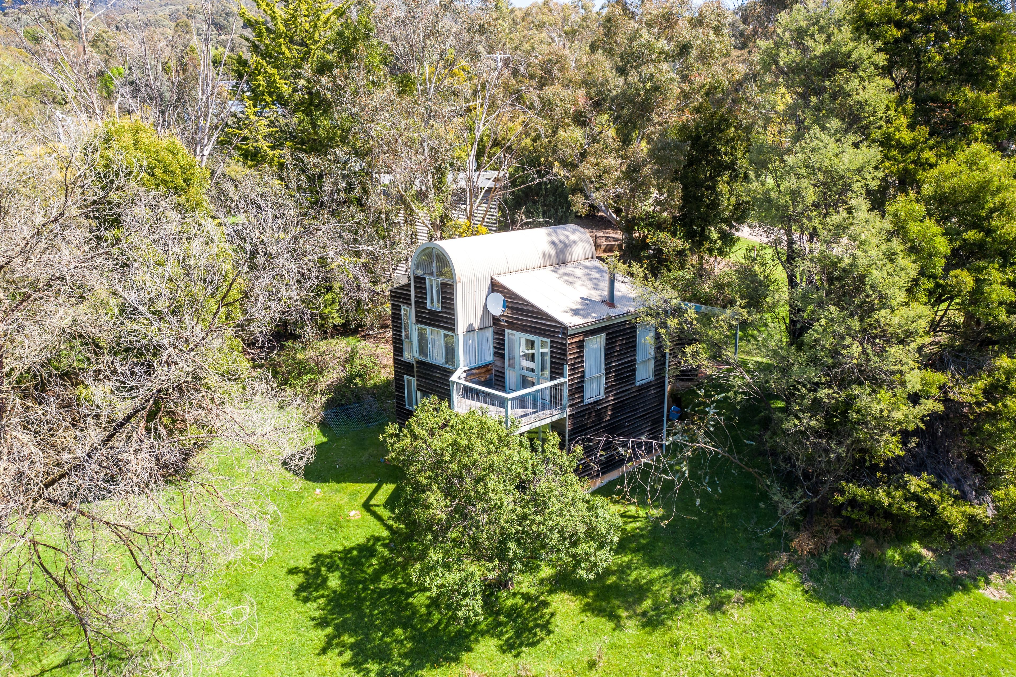 1 Changue Road, Merrijig VIC 3723, Merrijig - Thumbnail 2