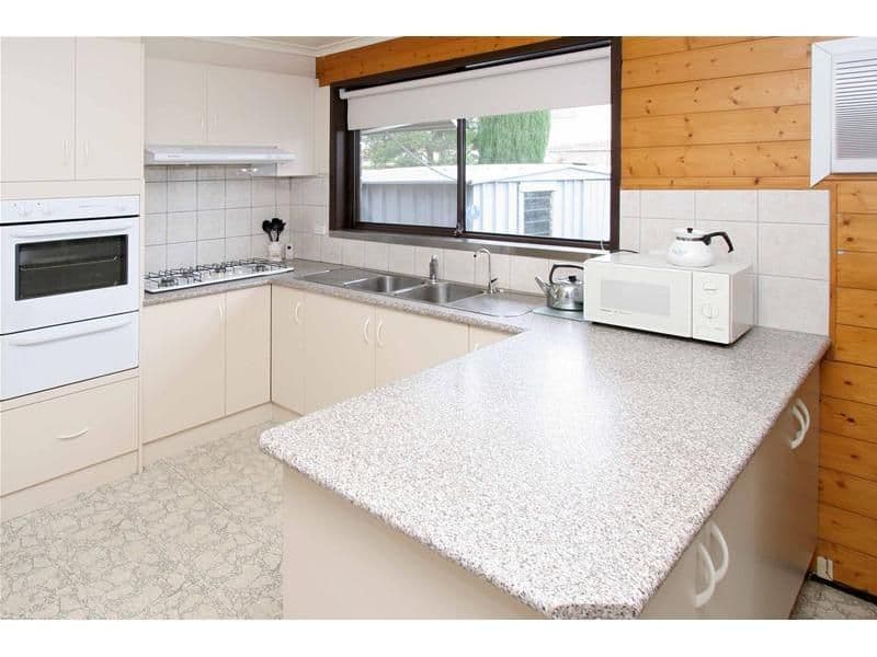 20 Purvis Street, Moe, VIC, 3825, Moe - Thumbnail 3
