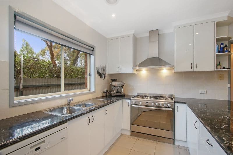3 Maunayne Court, Rutherglen VIC 3685, Rutherglen - Thumbnail 2