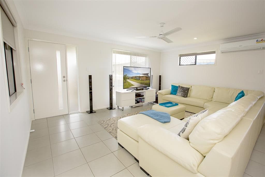 10 Glenmore Ridge Drive, GLENMORE PARK NSW 2745, Glenmore Park - Image 1