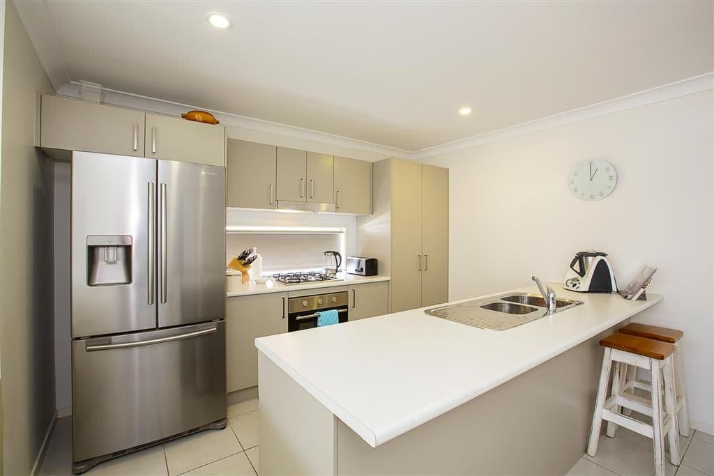 10 Glenmore Ridge Drive, GLENMORE PARK NSW 2745, Glenmore Park - Thumbnail 3