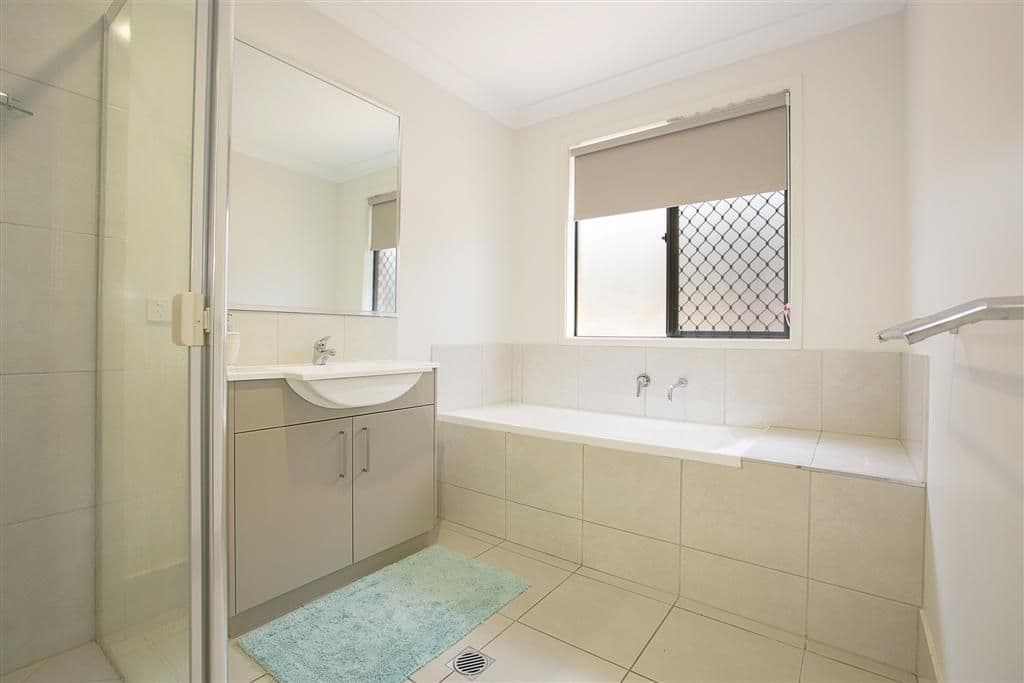 10 Glenmore Ridge Drive, GLENMORE PARK NSW 2745, Glenmore Park - Thumbnail 6