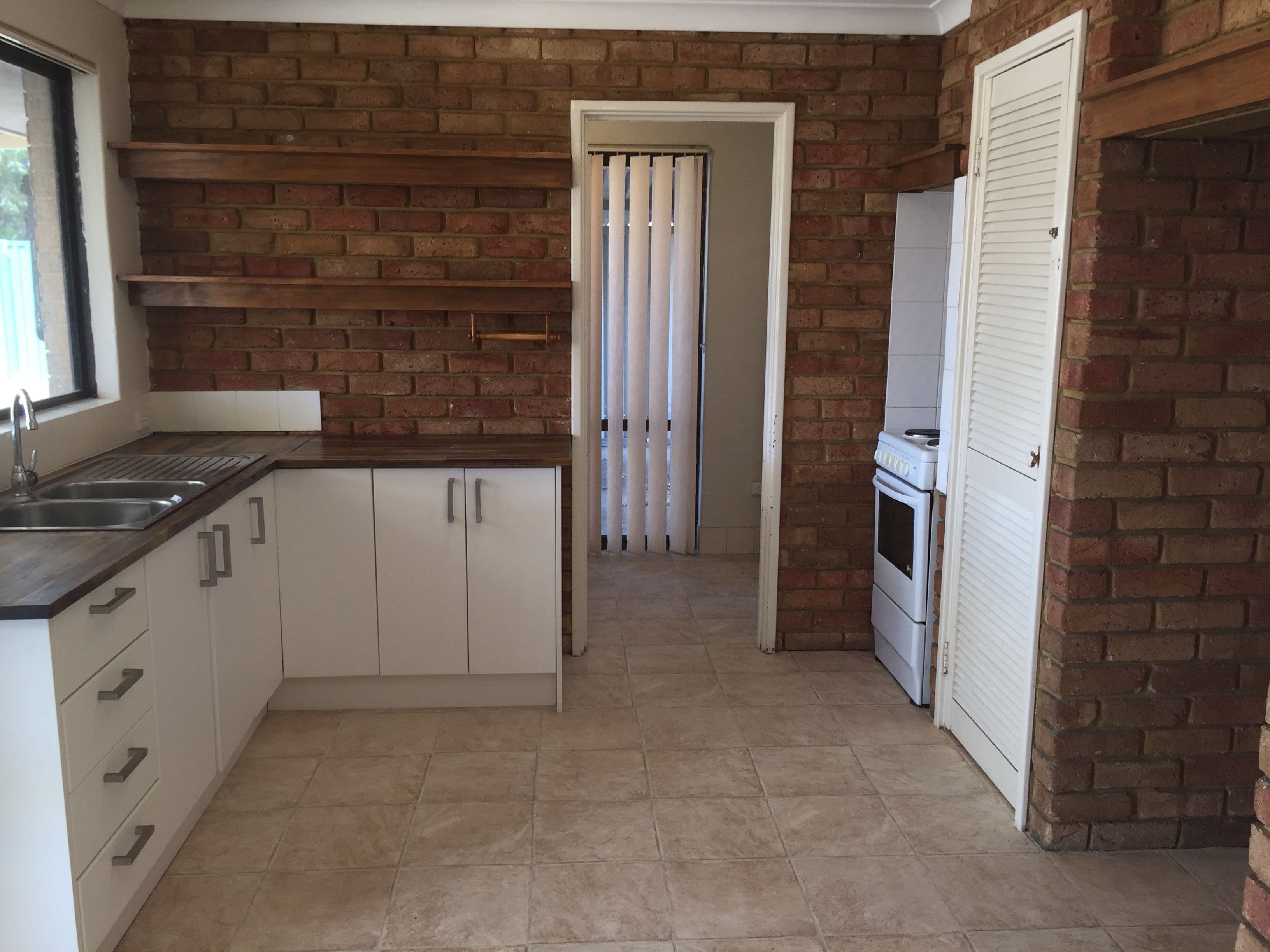 4 Durack Crescent, Gosnells WA 6110, Gosnells - Thumbnail 5