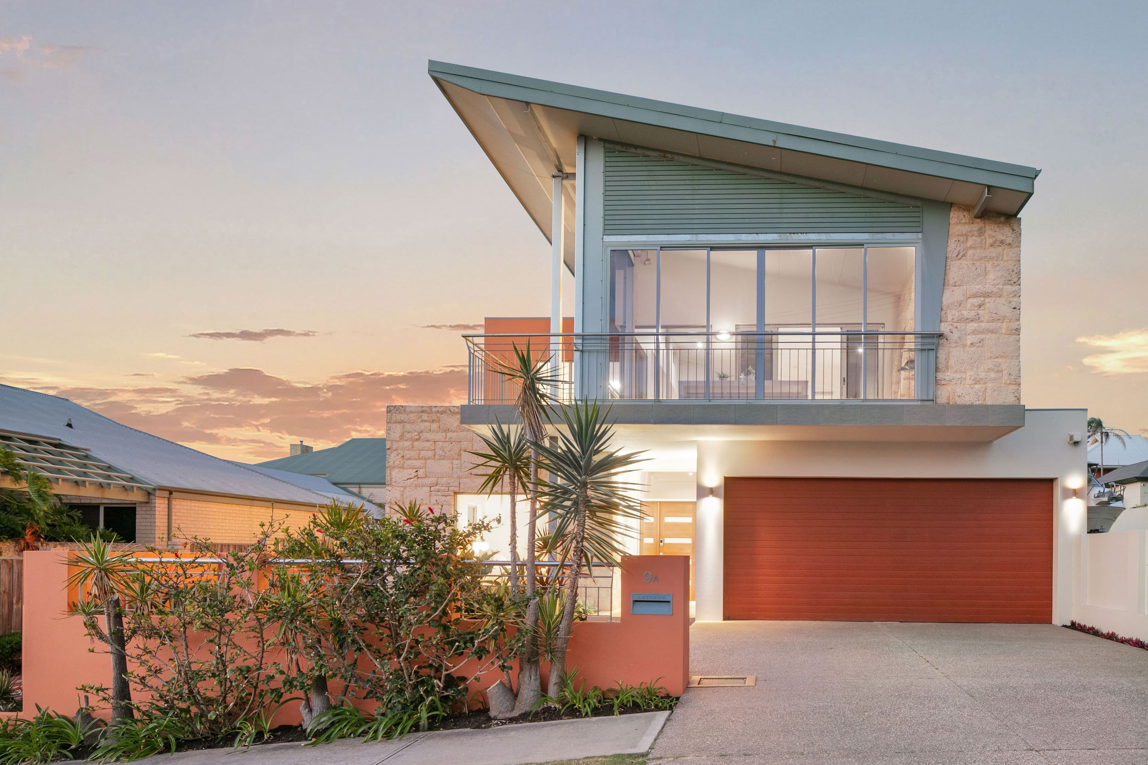 9A Margaret Street, Watermans Bay WA 6020, Watermans Bay - Thumbnail 2