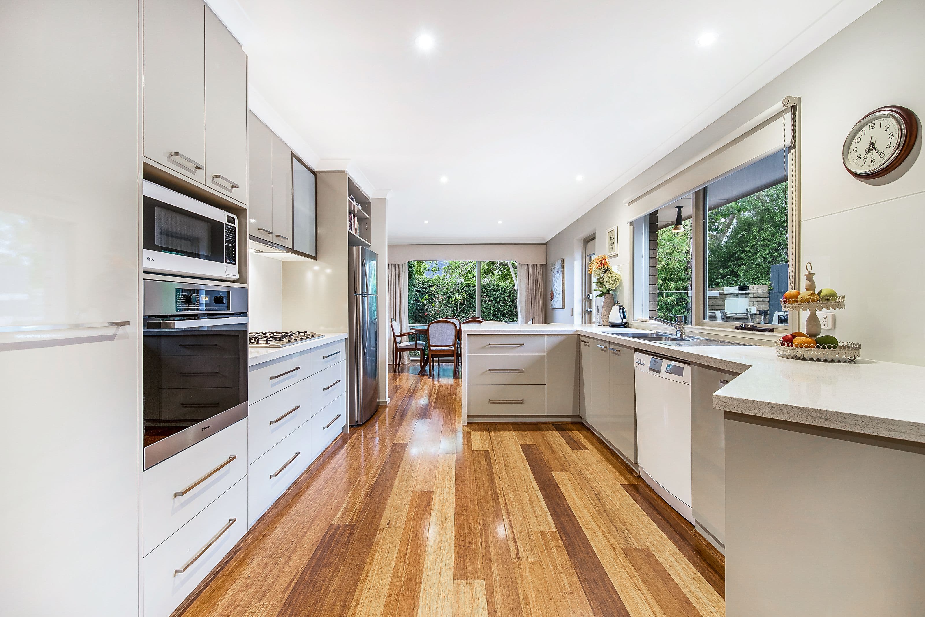 48 Maylands Crescent, Glen Waverley VIC 3150, Glen Waverley - Thumbnail 4
