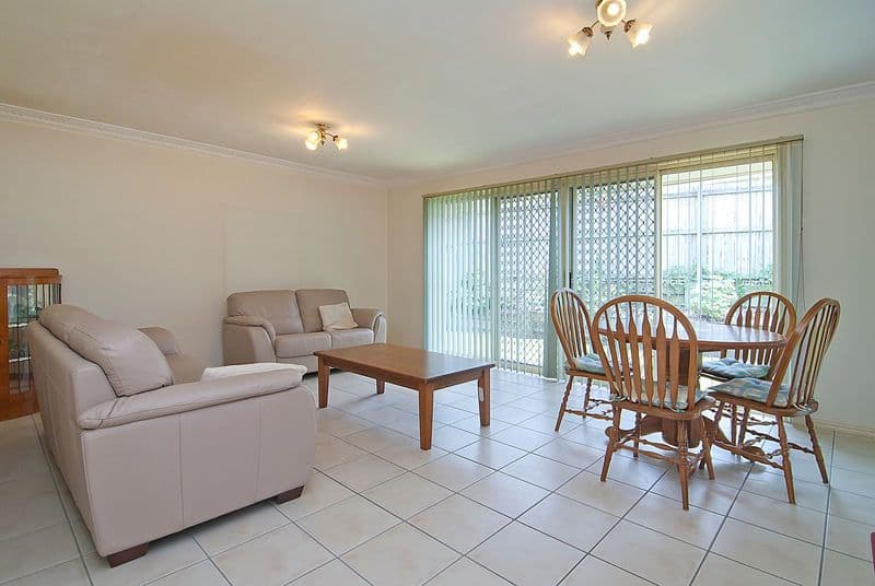 69 Victor Street, RUNCORN QLD 4113, Runcorn - Thumbnail 2
