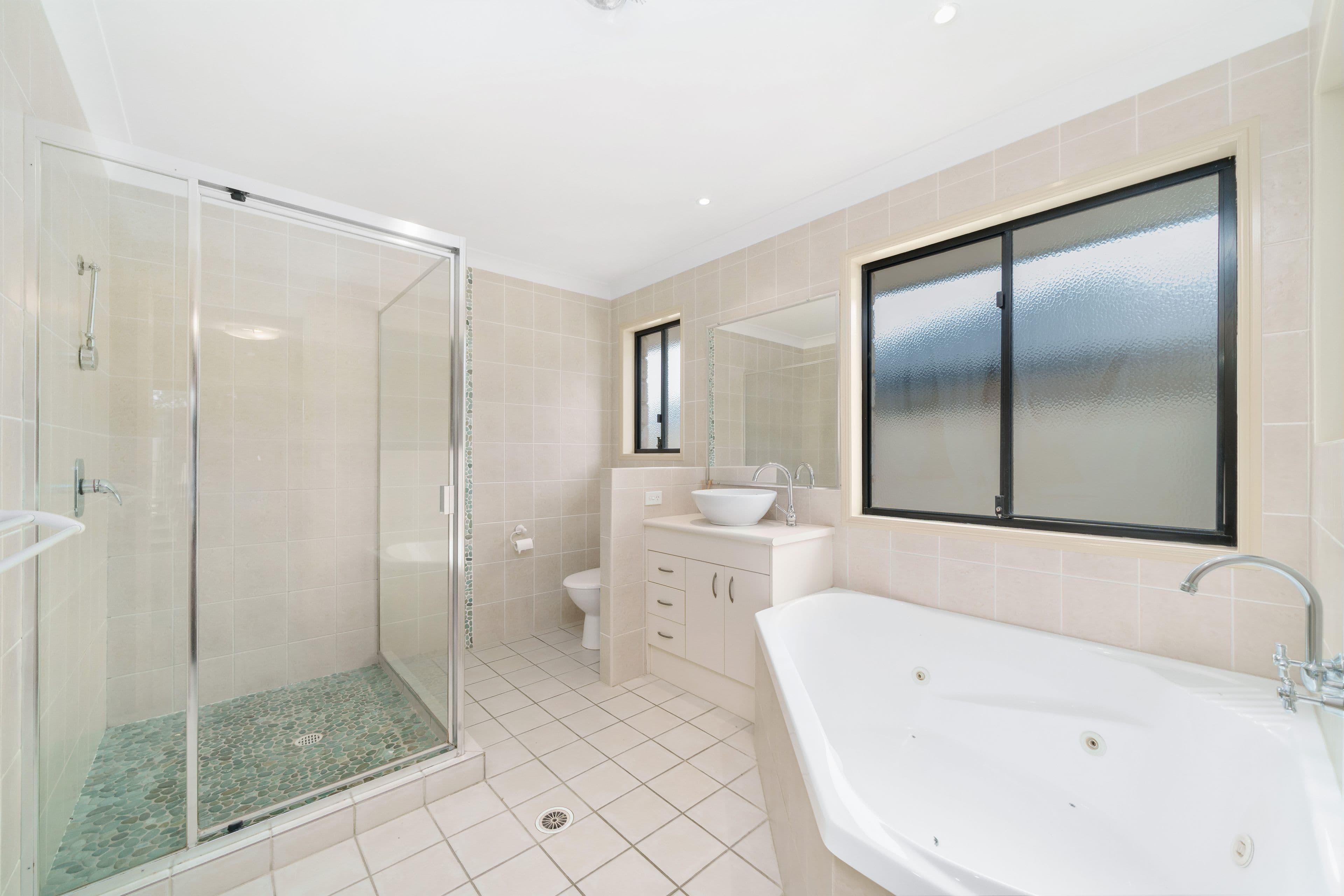 10 Cadell Crescent, Rothwell QLD 4022, Rothwell - Thumbnail 4