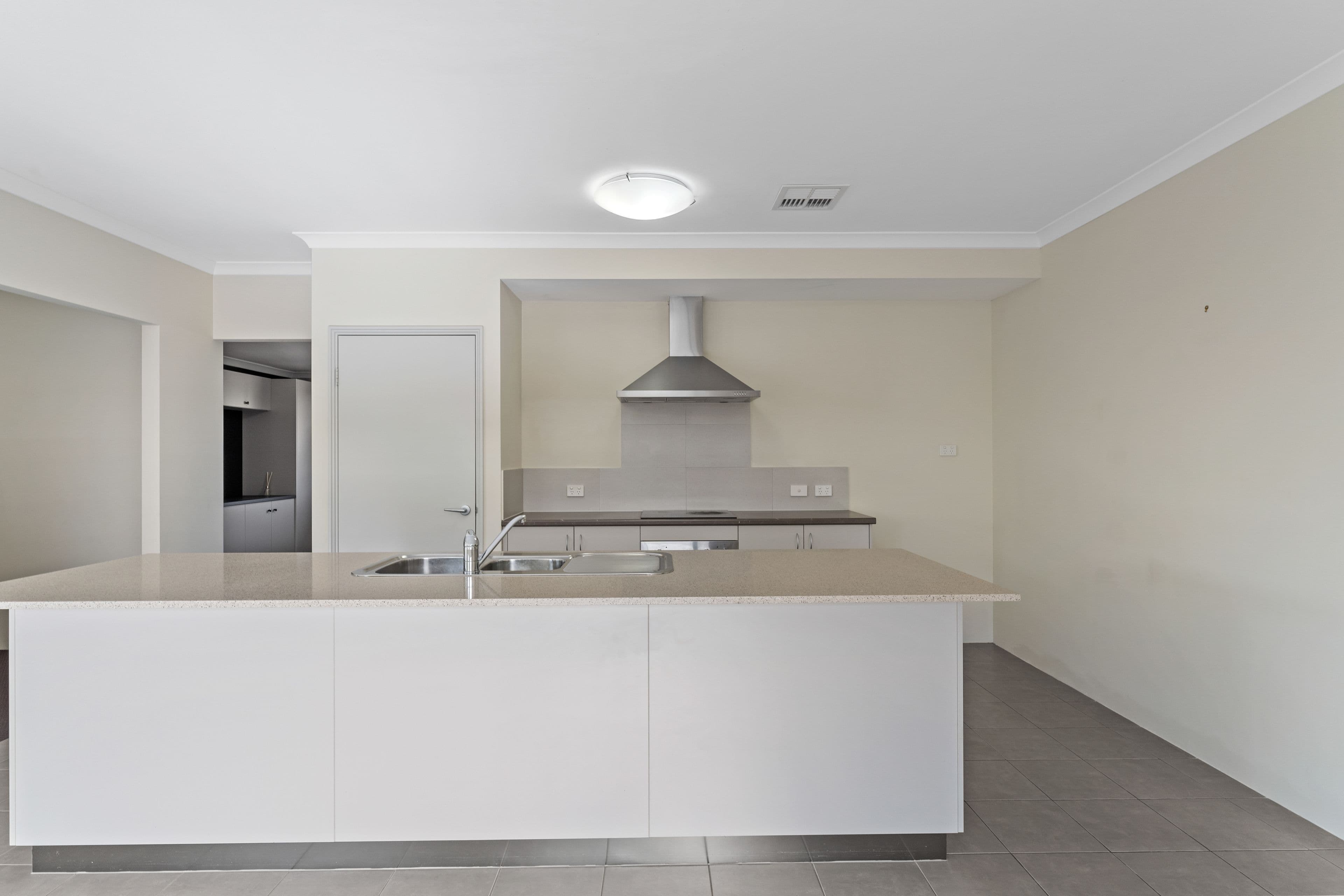 61 Heritage Park Drive, Baldivis WA 6171, Baldivis - Thumbnail 6