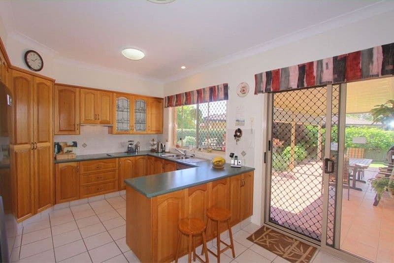 15 Birchdale Drive, BARGARA QLD 4670, Bargara - Thumbnail 3