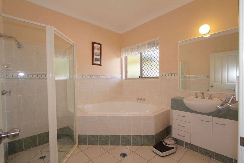 15 Birchdale Drive, BARGARA QLD 4670, Bargara - Thumbnail 7