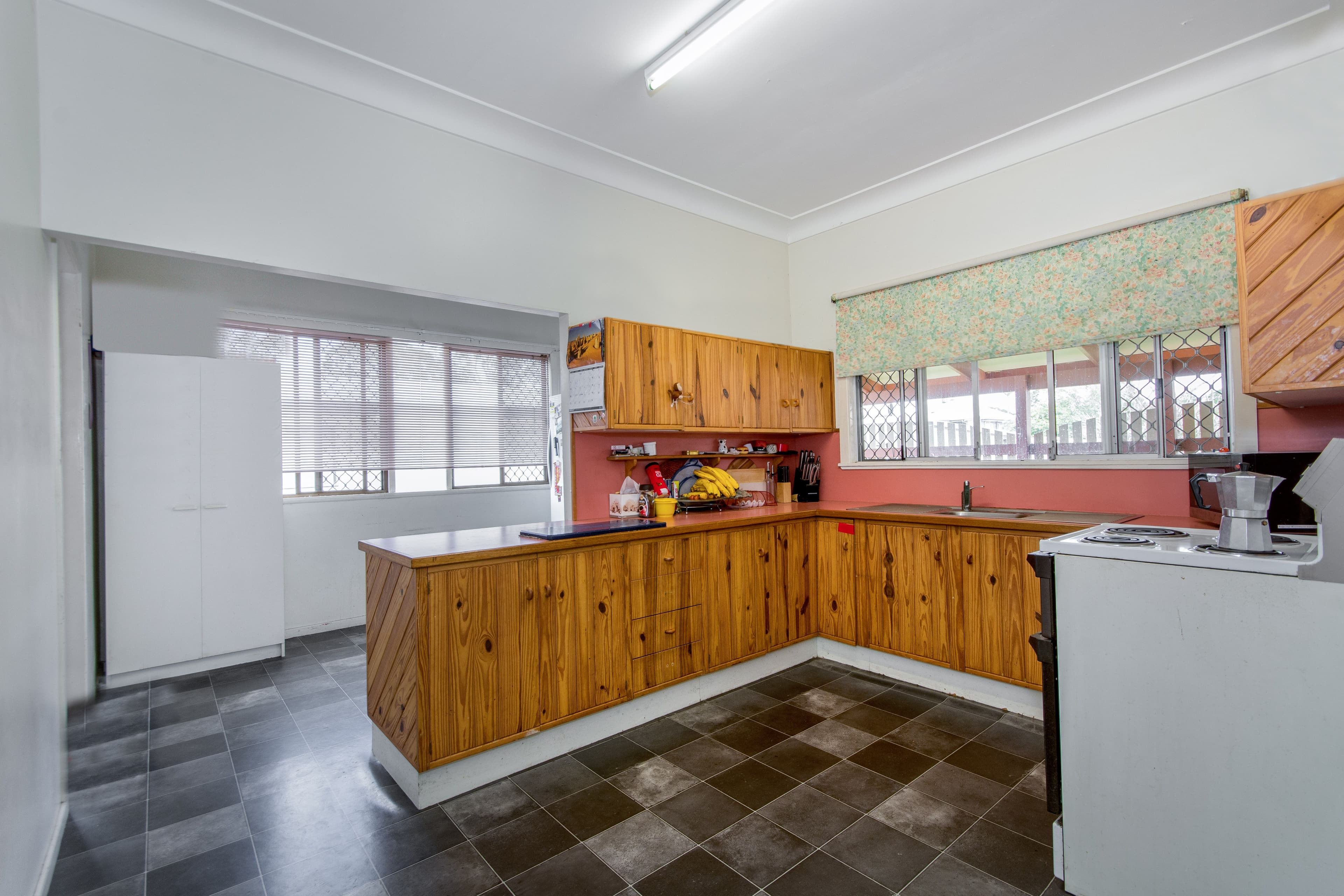 26 Kelly Road, Virginia QLD 4014, Virginia - Thumbnail 2