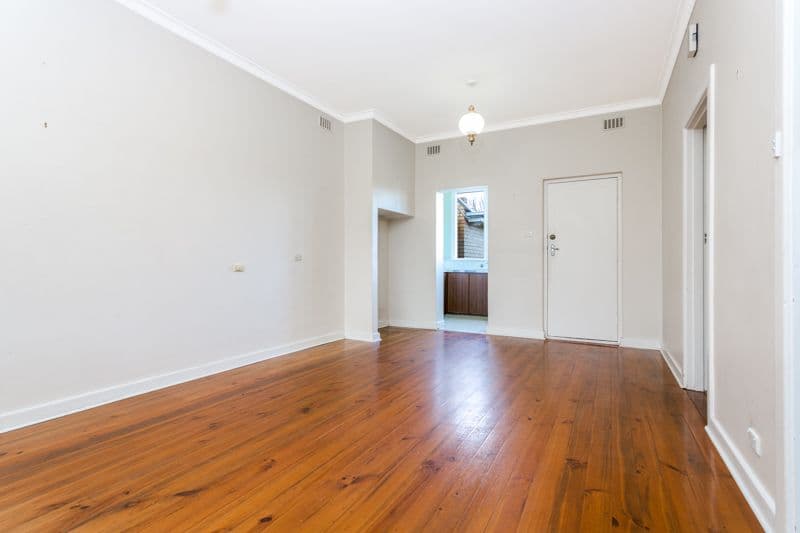 7 Russ Avenue, Seaton SA 5023, Seaton - Thumbnail 4