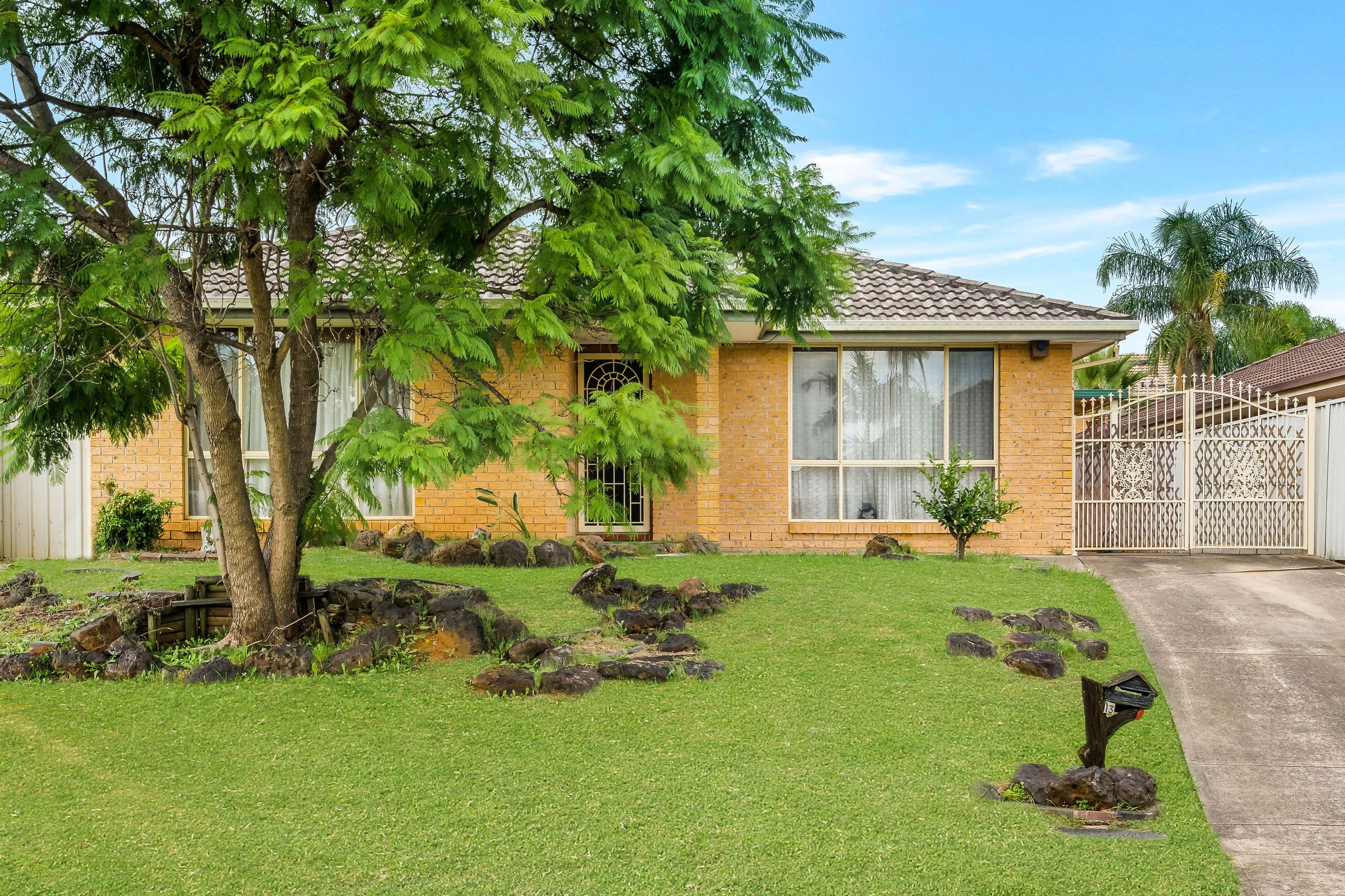 13 Coquet Way, Green Valley NSW 2168, Green Valley - Thumbnail 2