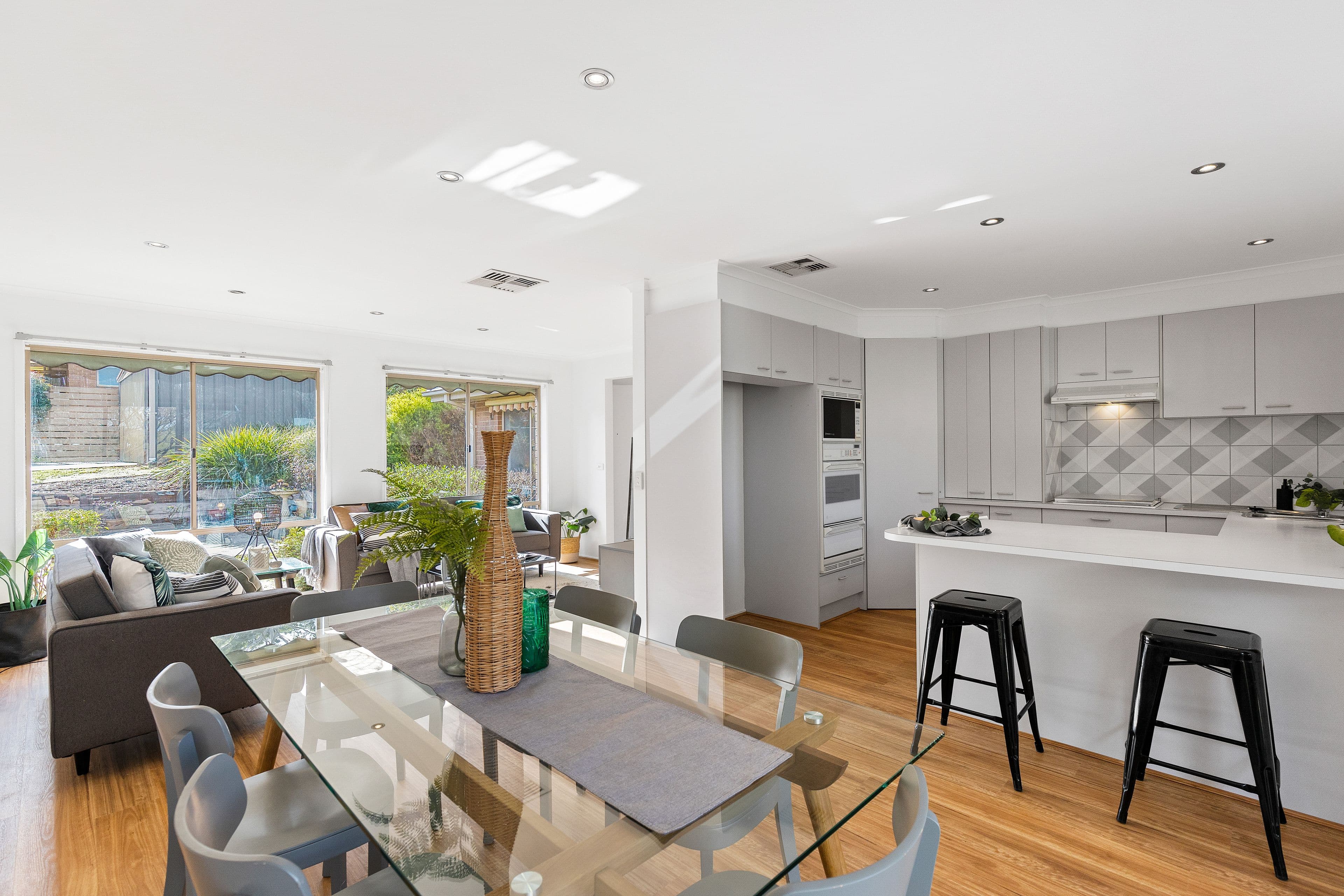 9 Blucher Street, Ferntree Gully VIC 3156, Ferntree Gully - Thumbnail 3