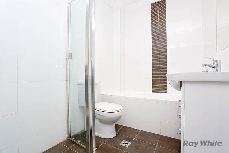 18 Myers Street, Roselands - Thumbnail 5
