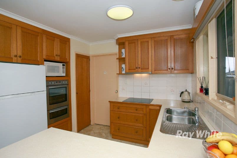 6 Jason Court, NOBLE PARK VIC 3174, Noble Park - Thumbnail 4