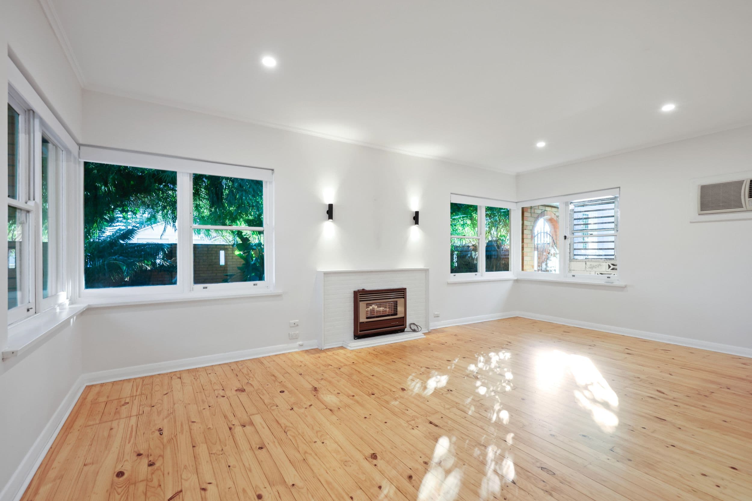 18 Hazel Terrace, Henley Beach South SA 5022, Henley Beach South - Thumbnail 4
