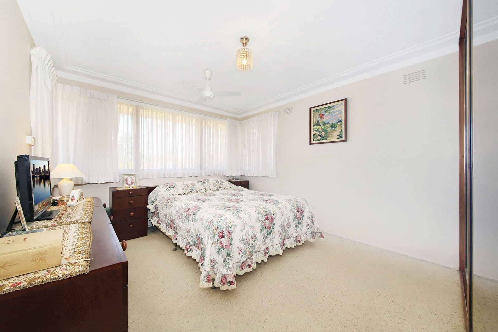 38 Paul Street, Dundas - Thumbnail 2