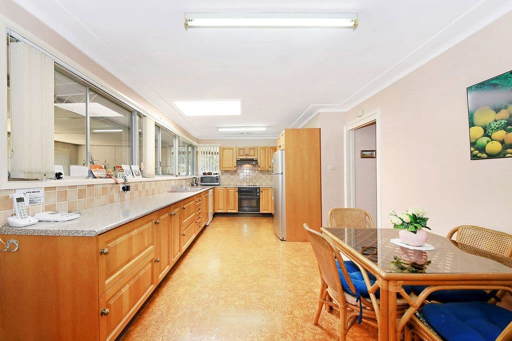 38 Paul Street, Dundas - Thumbnail 4